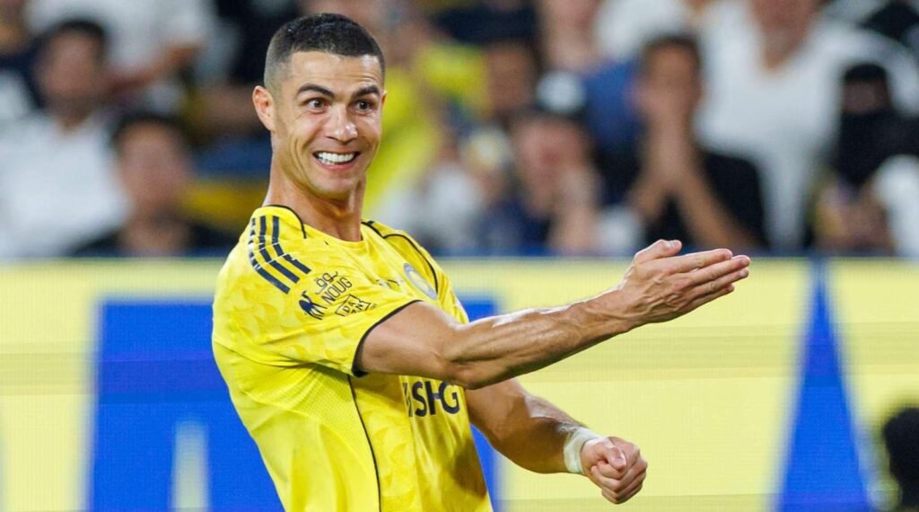 Cristiano Ronaldo Kembali Bikin Heboh! Gol Spektakuler di Usia 40 Tahun